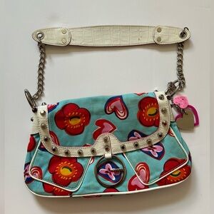guess — purse